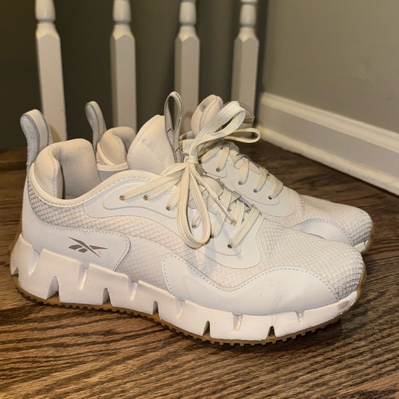 Reebok Galaxy 1 size 9 women’s shoes - Picture 1 of 9